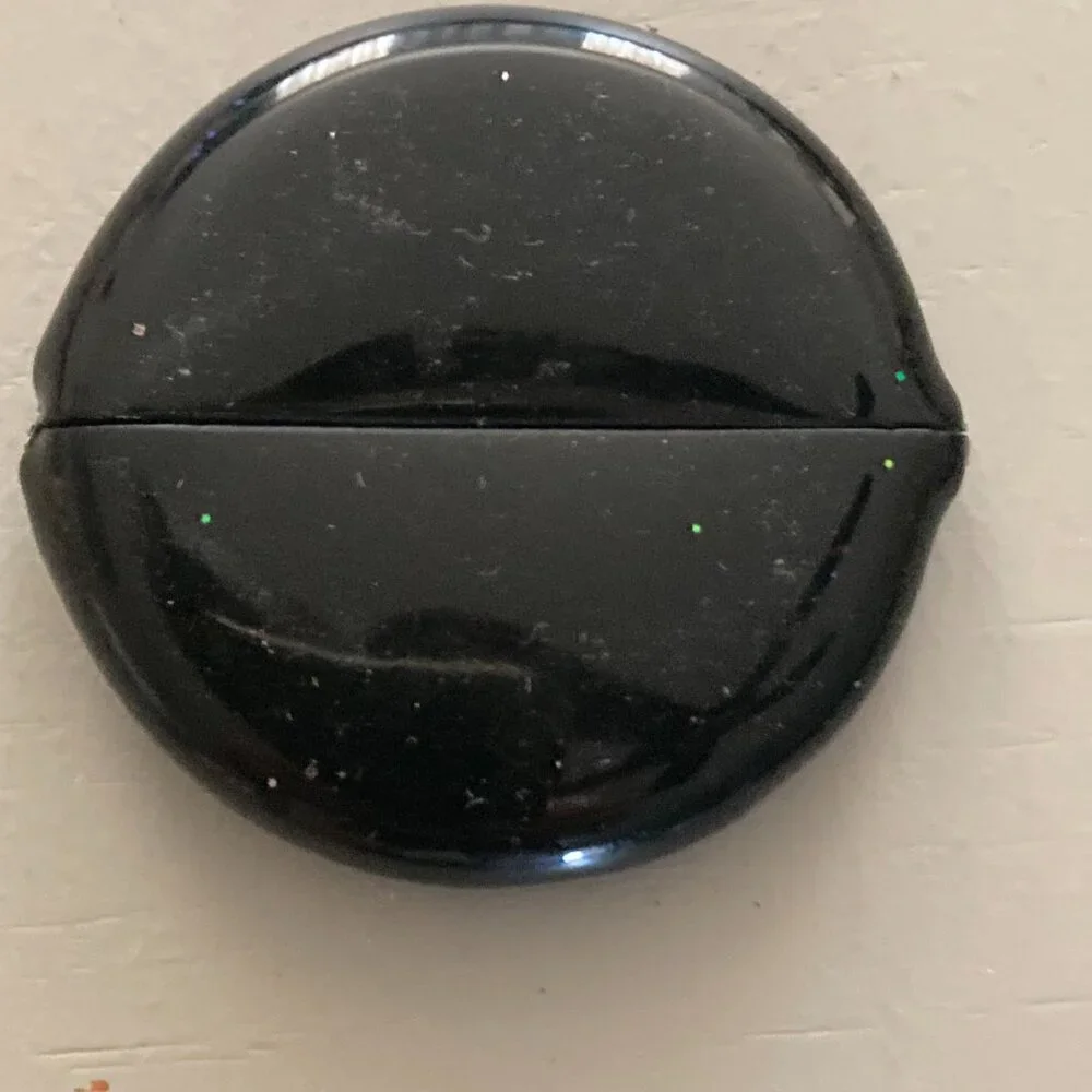 1977 black coin holder - rubber